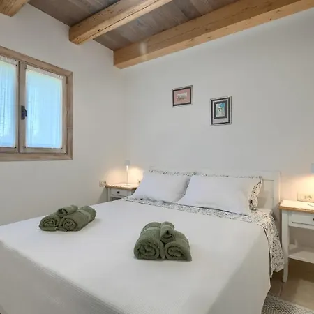 Rustic Krug With Panorama View In Buje Vila Bibali