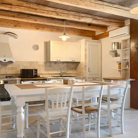 Rustic Krug With Panorama View In Buje Villa *