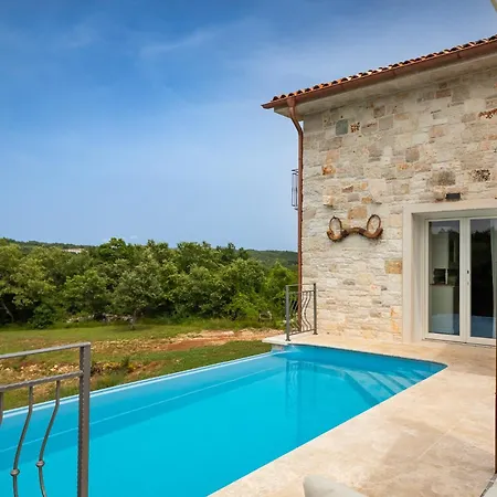 Vila Rustic Krug With Panorama View In Buje *