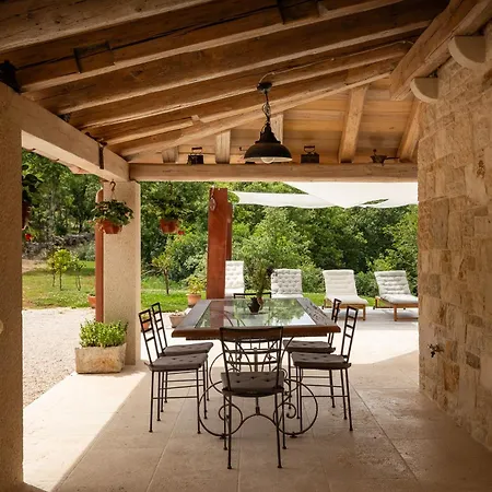 Rustic Krug With Panorama View In Buje