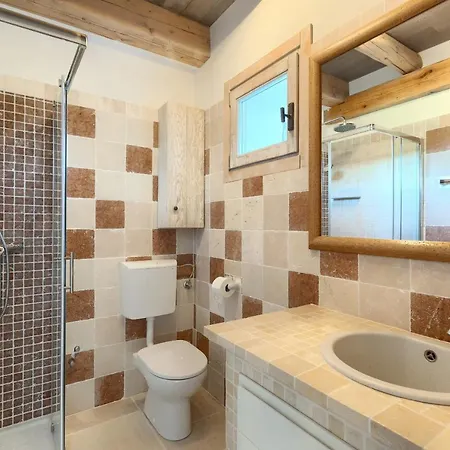 فيلة Rustic Krug With Panorama View In Buje