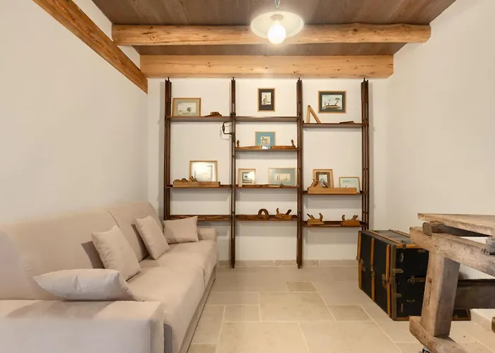 Rustic Krug With Panorama View In Buje * Bibali