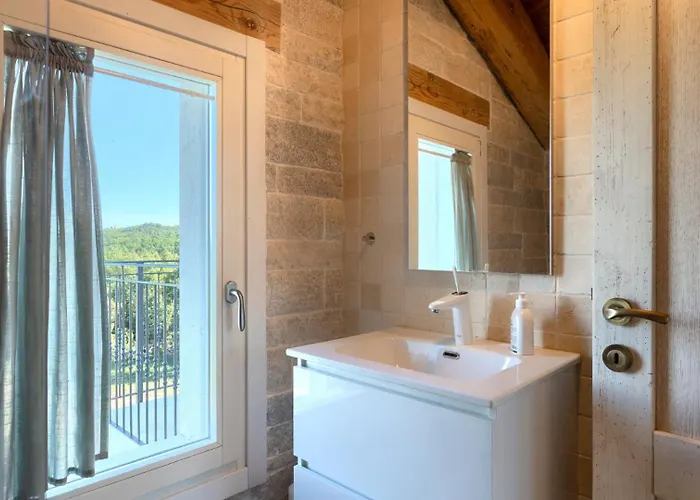 Rustic Krug With Panorama View In Buje * Bibali