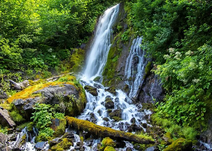 Rustic Krug With Panorama View In Buje *